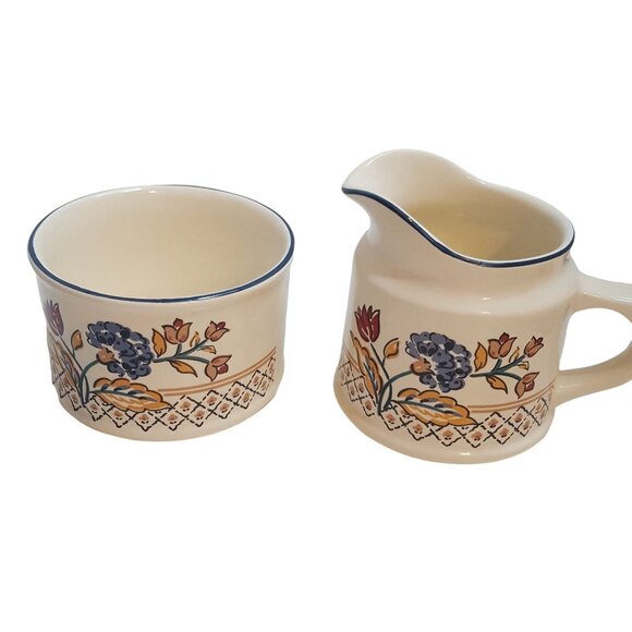 The Boots Company Camargue Vintage Floral Design Cream and Sugar England - Picture 3 of 6